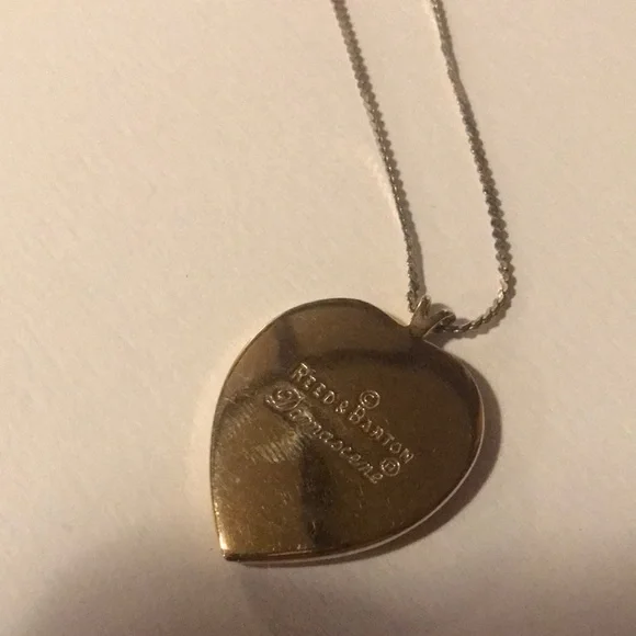 Reed & Barton Demascene Butterfly and Rose Vintage Necklace Gold Tone - Picture 2 of 9